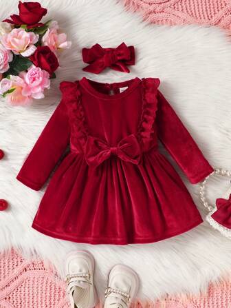 robe rouge avec papillon